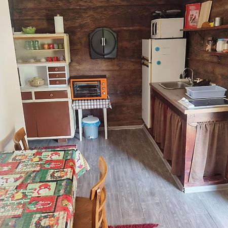 Stara Etno Kuca Radonjic Villa Guča Szoba fotó